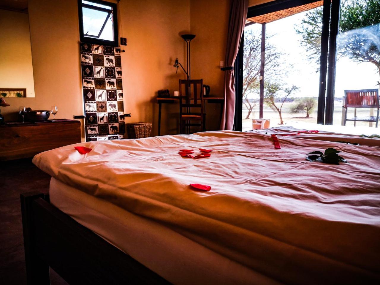 Ovita Wildlife Restcamp Okazize 外观 照片